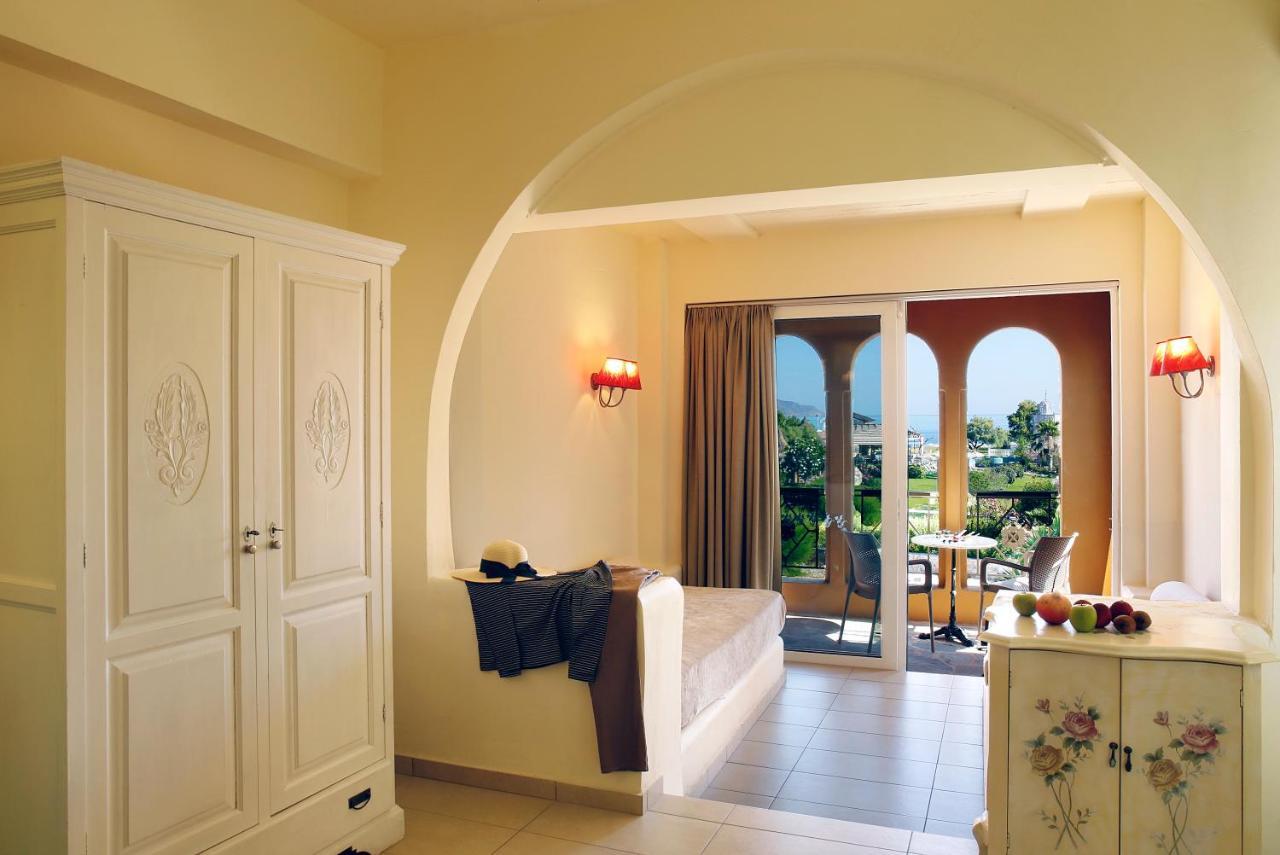 Orpheas Resort Hotel (Adults Only) Paralia Kourna Luaran gambar